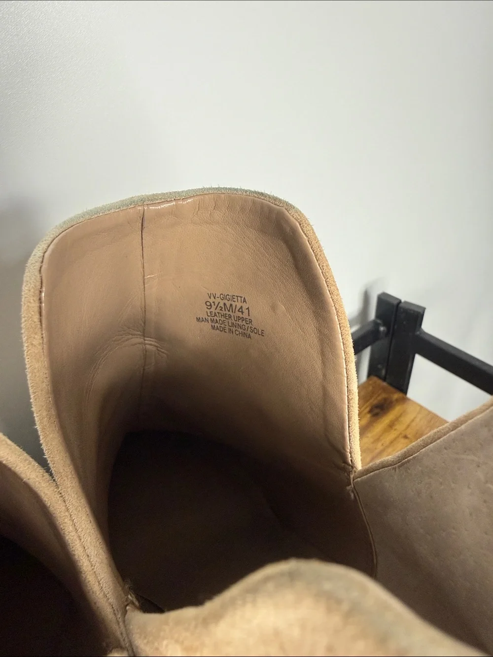 Vince Camuto Suede Gigietta Bootie Size 9.5